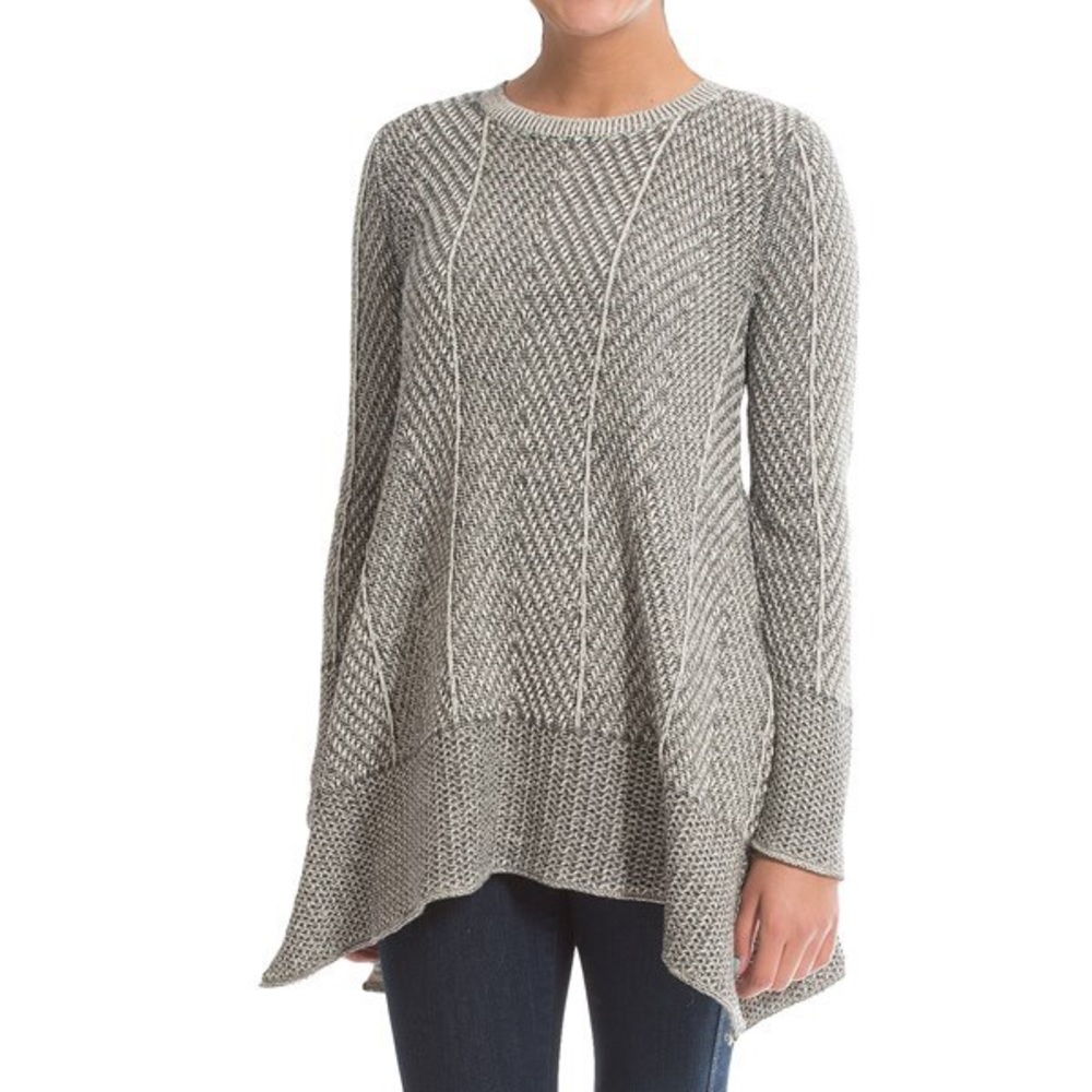 Anthropology Eight Herringbone Knit Sweater